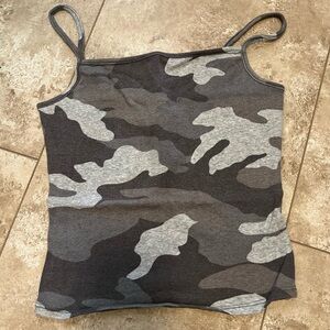Garage camo high neck crop top tank